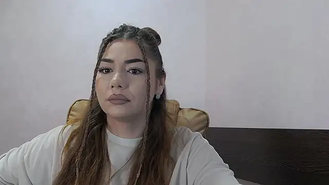 Ella sweety online show from March 16, 2026, 6:28 am