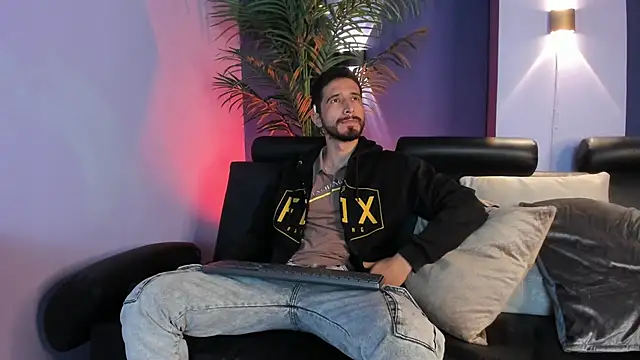 Snapshot of sam_bisex chatting on April 9, 2026, 3:06 am sam bisex online show from April 9, 2026, 3:06 am