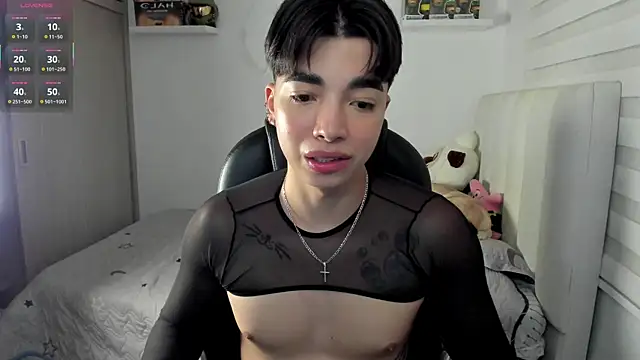 Snapshot of santy7v7 chatting on December 21, 2025, 1:40 pm santy7v7 online show from December 21, 2025, 1:40 pm