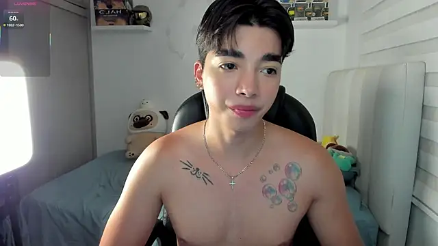 Snapshot of santy7v7 chatting on January 15, 2026, 1:26 pm santy7v7 online show from January 15, 2026, 1:26 pm