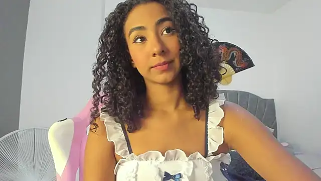 Snapshot of khaliope chatting on November 28, 2025, 11:40 pm khaliope online show from November 28, 2025, 11:40 pm