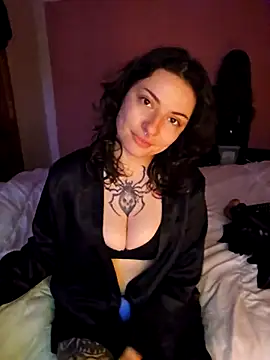 Moxxxie online show from May 9, 2026, 7:46 am