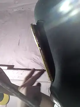 Snapshot of Wero4200 chatting on October 2, 2025, 7:48 am Wero4200 online show from October 2, 2025, 7:48 am