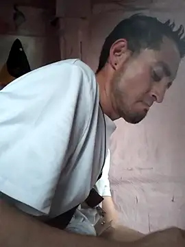 Snapshot of Wero4200 chatting on October 3, 2025, 1:24 am Wero4200 online show from October 3, 2025, 1:24 am