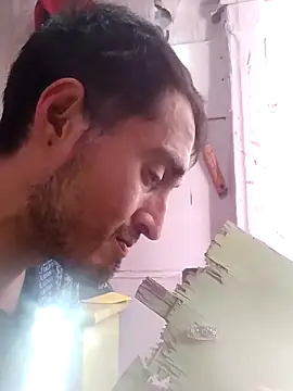 Snapshot of Wero4200 chatting on October 7, 2025, 11:13 pm Wero4200 online show from October 7, 2025, 11:13 pm