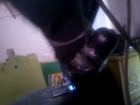 Snapshot of Wero4200 chatting on October 15, 2025, 5:46 pm Wero4200 online show from October 15, 2025, 5:46 pm