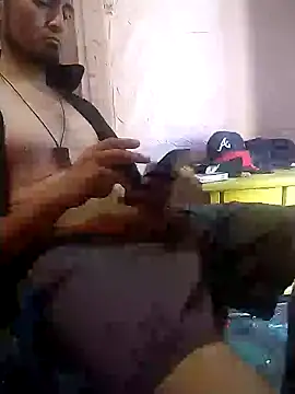 Snapshot of Wero4200 chatting on October 16, 2025, 7:04 pm Wero4200 online show from October 16, 2025, 7:04 pm