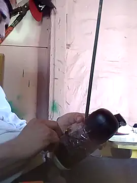 Snapshot of Wero4200 chatting on October 24, 2025, 9:22 pm Wero4200 online show from October 24, 2025, 9:22 pm