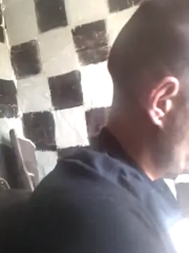 Wero4200 online show from February 8, 2026, 9:29 pm