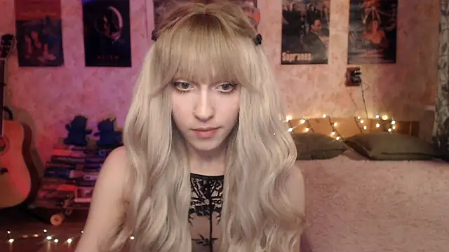 Friendly Ellie online show from January 30, 2025, 12:06 pm