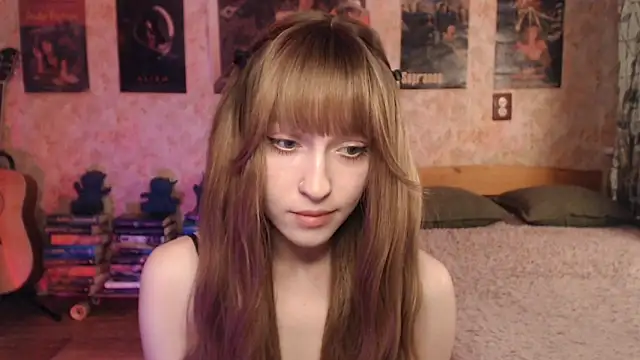 Friendly Ellie online show from May 2, 2026, 12:26 am