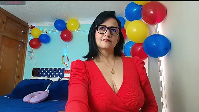 ISABEEL SOFIA01 online show from June 19, 2026, 4:22 pm