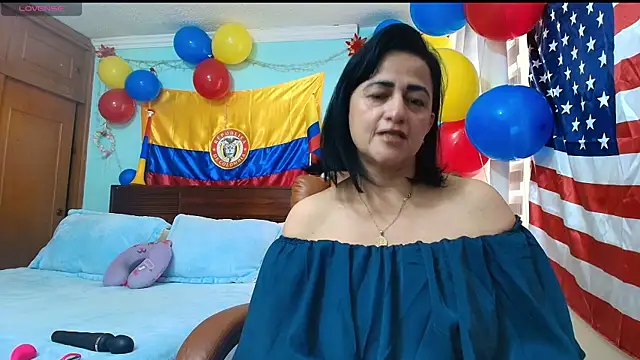ISABEEL SOFIA01 online show from June 25, 2026, 3:16 pm