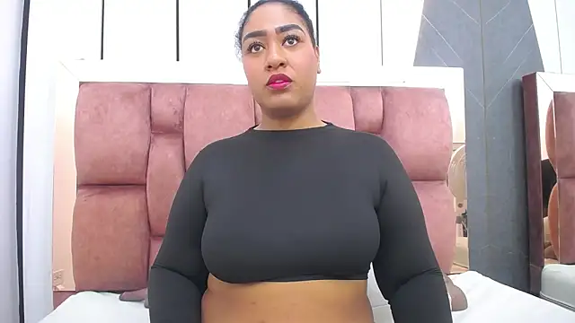arianna pearl online show from May 11, 2026, 12:44 pm