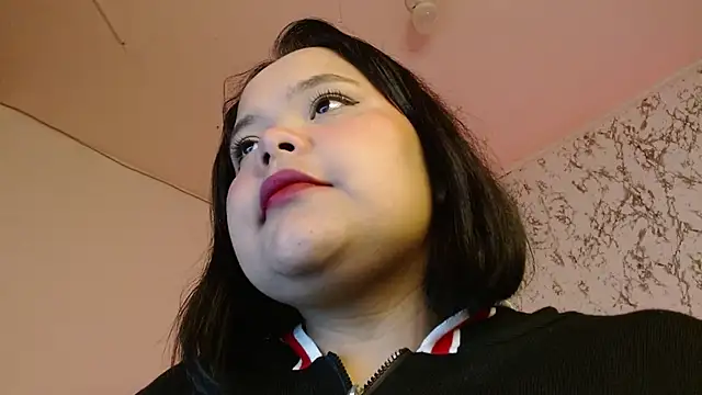 sexychubby    online show from November 7, 2025, 1:38 am