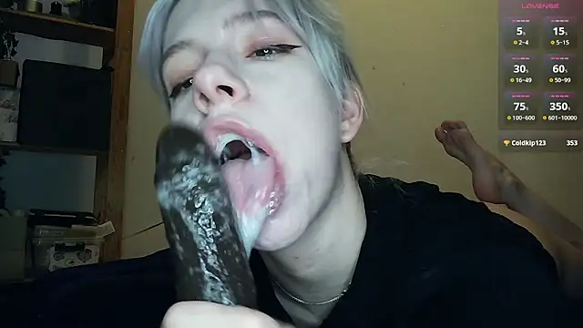 cruellagoth666 online show from May 1, 2026, 3:49 pm