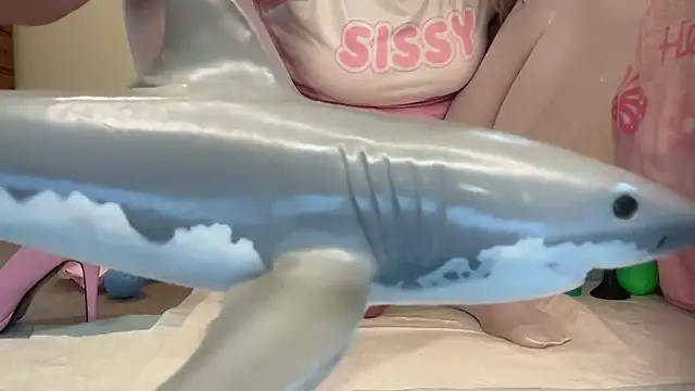 SindySissyShow online show from April 30, 2026, 6:47 pm