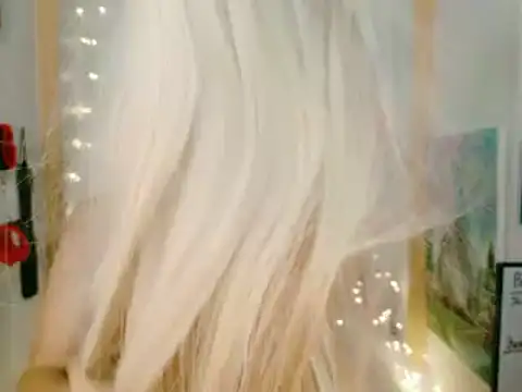 Snapshot of victorialotus chatting on September 30, 2025, 6:07 am victorialotus online show from September 30, 2025, 6:07 am