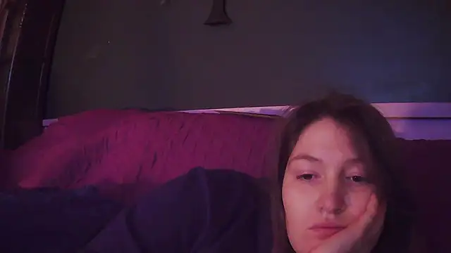 Angelk43 online show from February 8, 2026, 8:40 am