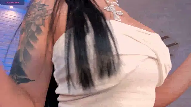 NickyLawson online show from October 29, 2025, 4:26 am