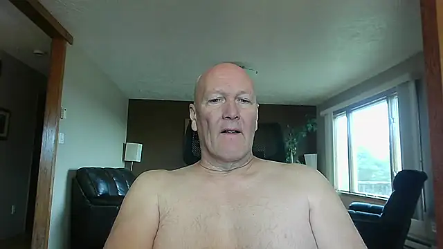 BasicAnt online show from November 17, 2025, 3:40 pm