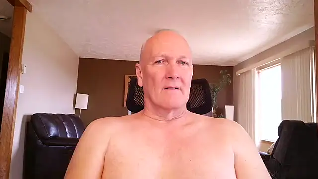 Snapshot of BasicAnt chatting on March 22, 2026, 4:54 pm BasicAnt online show from March 22, 2026, 4:54 pm