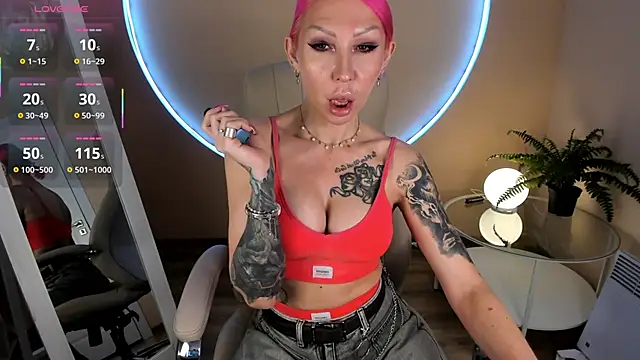 JessicaJane  online show from June 4, 2026, 9:43 pm