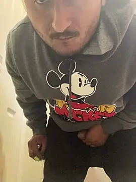 dro6969 online show from January 5, 2025, 4:06 pm