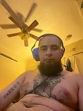 Snapshot of cnasty5621333 chatting on November 8, 2025, 2:45 am cnasty5621333 online show from November 8, 2025, 2:45 am