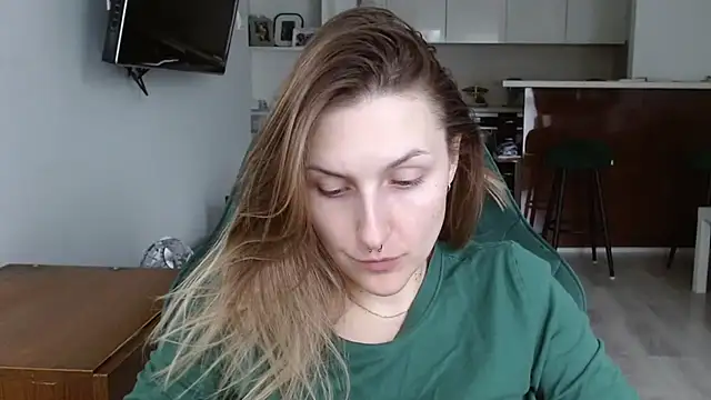 Snapshot of illusorycat chatting on October 5, 2025, 11:52 am illusorycat online show from October 5, 2025, 11:52 am