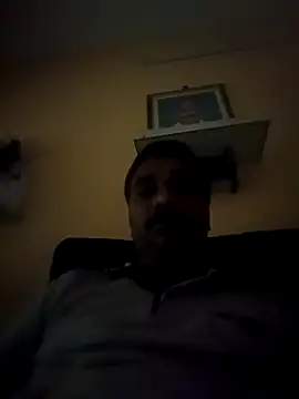 Snapshot of divakar2022 chatting on October 21, 2025, 10:49 am divakar2022 online show from October 21, 2025, 10:49 am