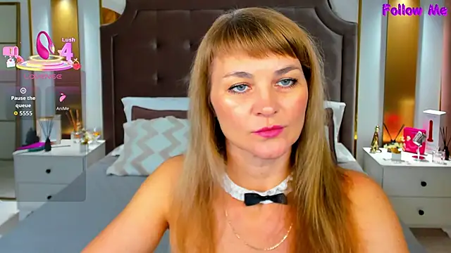 annasimonsj online show from October 4, 2025, 12:52 am