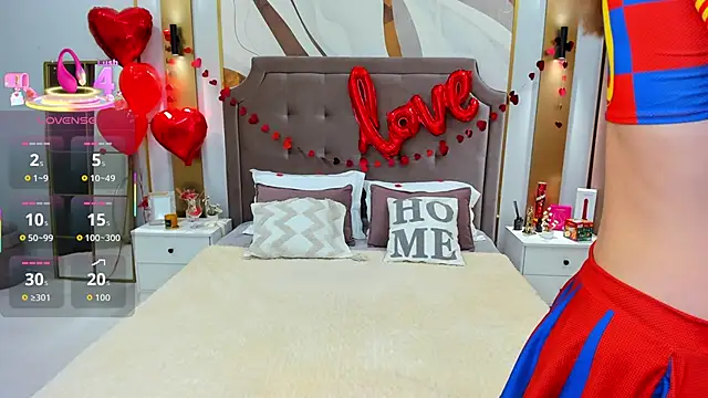 annasimonsj online show from February 25, 2026, 12:53 am