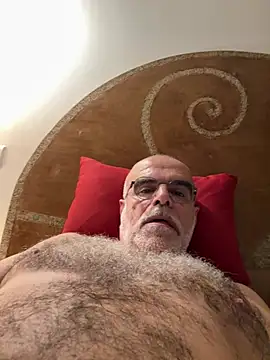 Snapshot of exhibcho chatting on May 26, 2026, 10:06 pm exhibcho online show from May 26, 2026, 10:06 pm