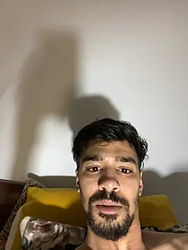Snapshot of Hermanooooooo chatting on April 14, 2026, 5:13 am Hermanooooooo online show from April 14, 2026, 5:13 am