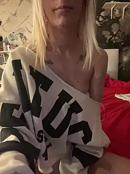 MarikaWild93 online show from March 19, 2026, 10:14 pm