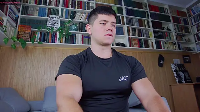 Snapshot of Arilas_ chatting on September 23, 2025, 6:05 am Arilas  online show from September 23, 2025, 6:05 am