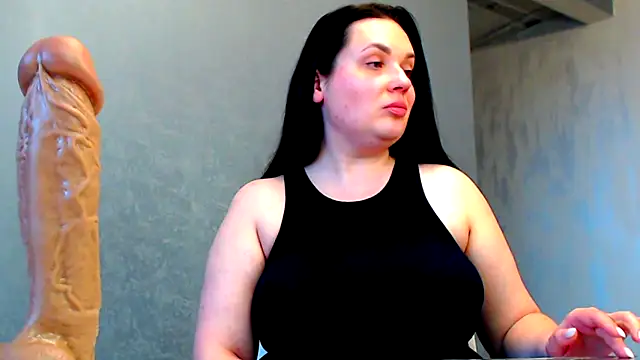 Snapshot of WorshipLilit chatting on January 23, 2025, 6:39 am WorshipLilit online show from January 23, 2025, 6:39 am
