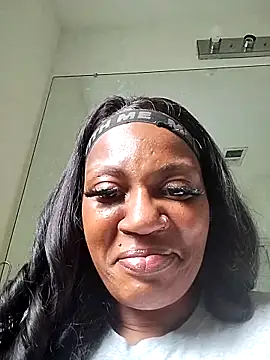sweetskeet81 online show from March 20, 2025, 6:09 pm