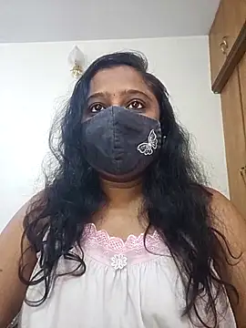 Snapshot of sexynayan23 chatting on October 6, 2025, 5:49 am sexynayan23 online show from October 6, 2025, 5:49 am