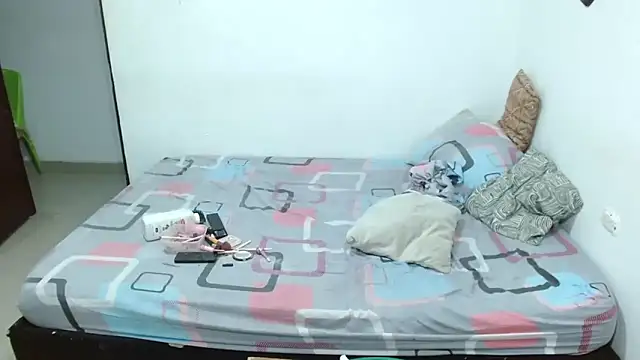 Snapshot of -Anarka- chatting on March 13, 2026, 11:33 pm -Anarka- online show from March 13, 2026, 11:33 pm