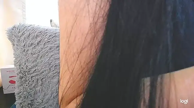 klylls squirt  online show from January 8, 2025, 6:31 pm
