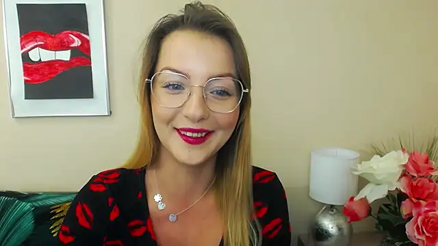 NatalieSexy online show from December 18, 2024, 7:15 am
