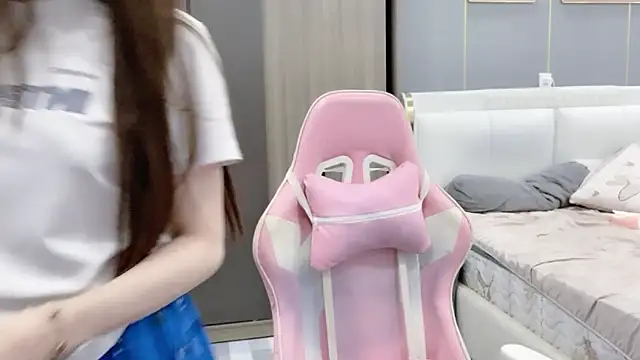 ANNA102 online show from March 10, 2026, 7:35 am