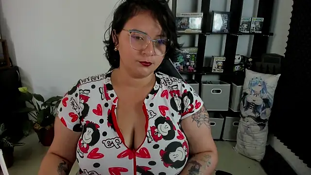 Snapshot of aika-dreams chatting on December 4, 2024, 2:26 pm aika-dreams online show from December 4, 2024, 2:26 pm