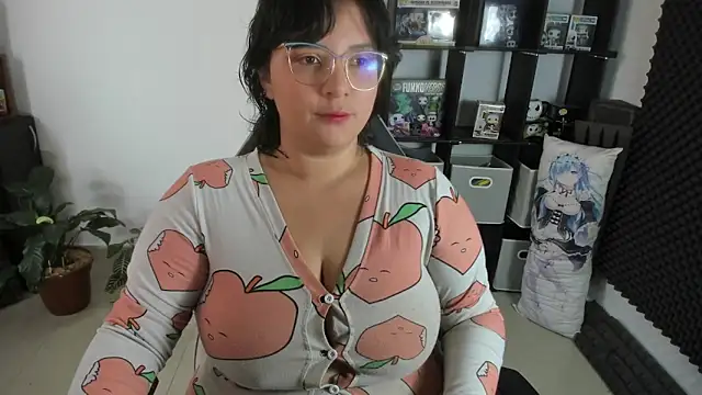 Snapshot of aika-dreams chatting on January 15, 2025, 12:25 pm aika-dreams online show from January 15, 2025, 12:25 pm
