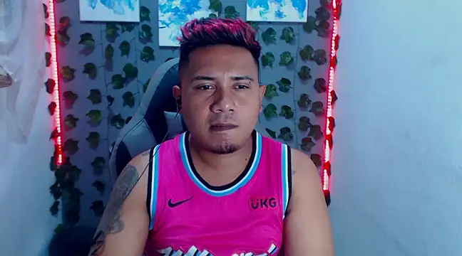 thepleasurechubby online show from January 4, 2025, 4:44 am
