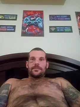 Snapshot of Bearbitheway69 chatting on October 29, 2025, 6:09 pm Bearbitheway69 online show from October 29, 2025, 6:09 pm