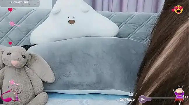 pelue online show from March 3, 2025, 4:47 am