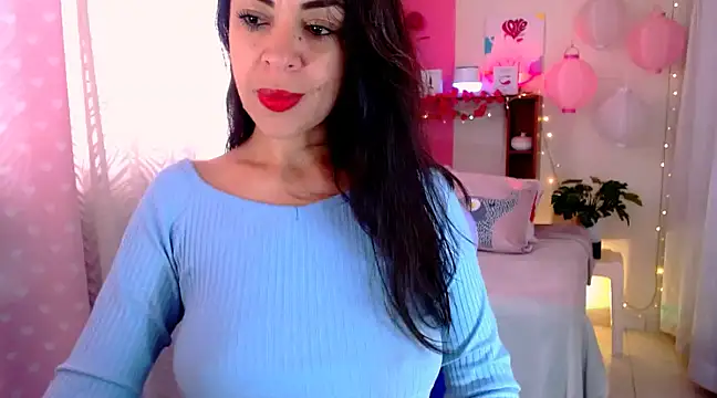 Snapshot of LATINGODDESS_X chatting on March 21, 2025, 2:40 pm LATINGODDESS X online show from March 21, 2025, 2:40 pm
